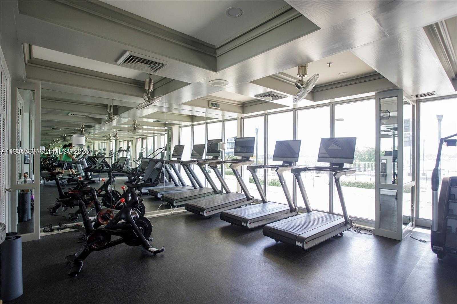 Small Image of 11 ISLAND AVE #PH5, Miami Beach Number 20