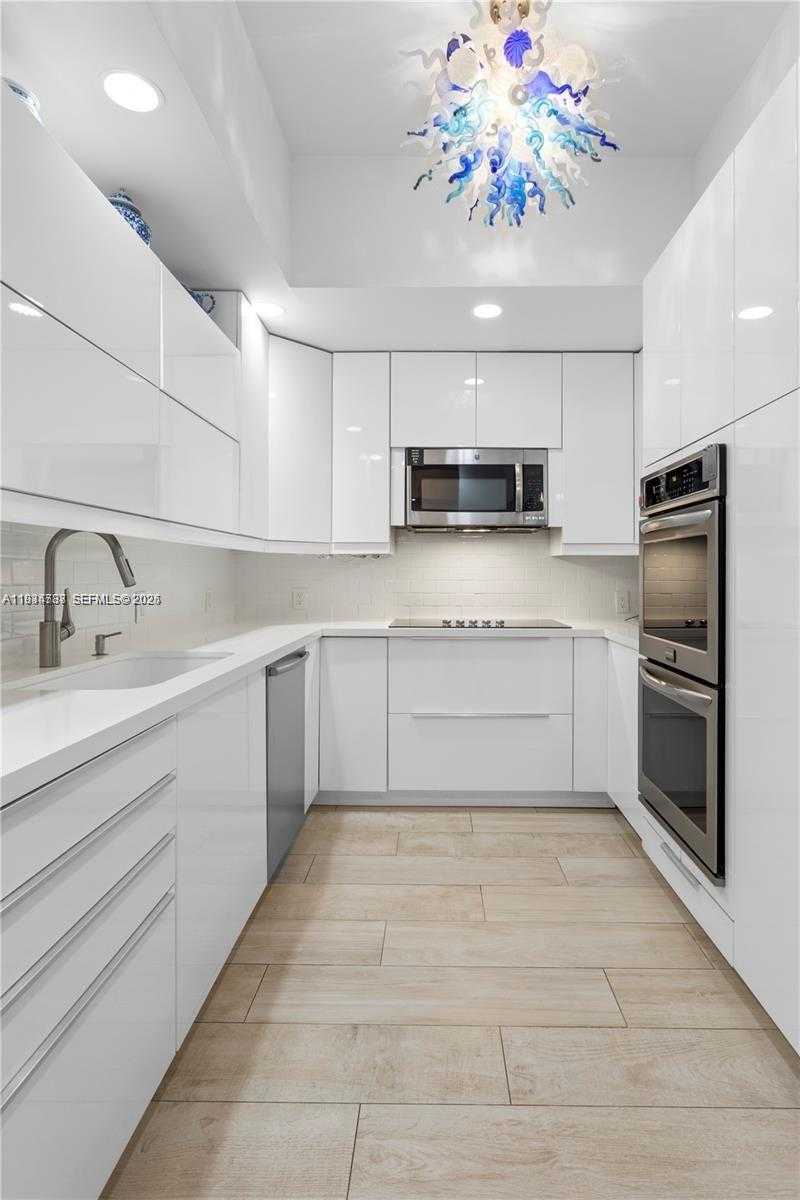 Small Image of 11 ISLAND AVE #PH5, Miami Beach Number 5