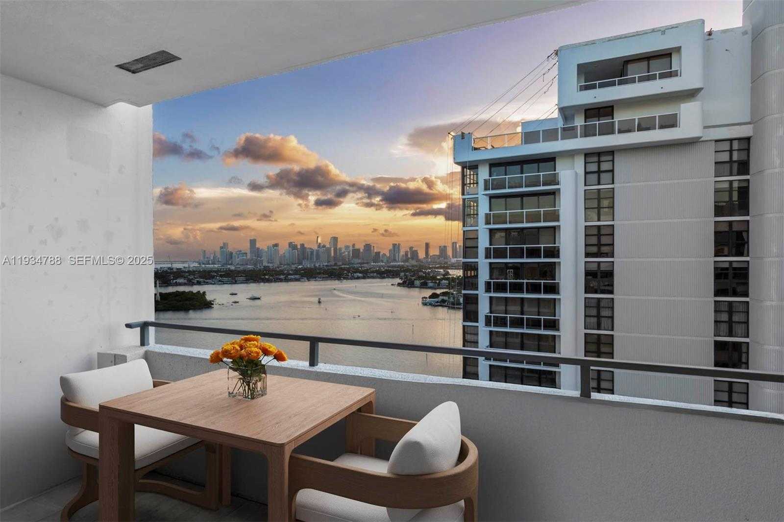 Small Image of 11 ISLAND AVE #PH5, Miami Beach Number 7