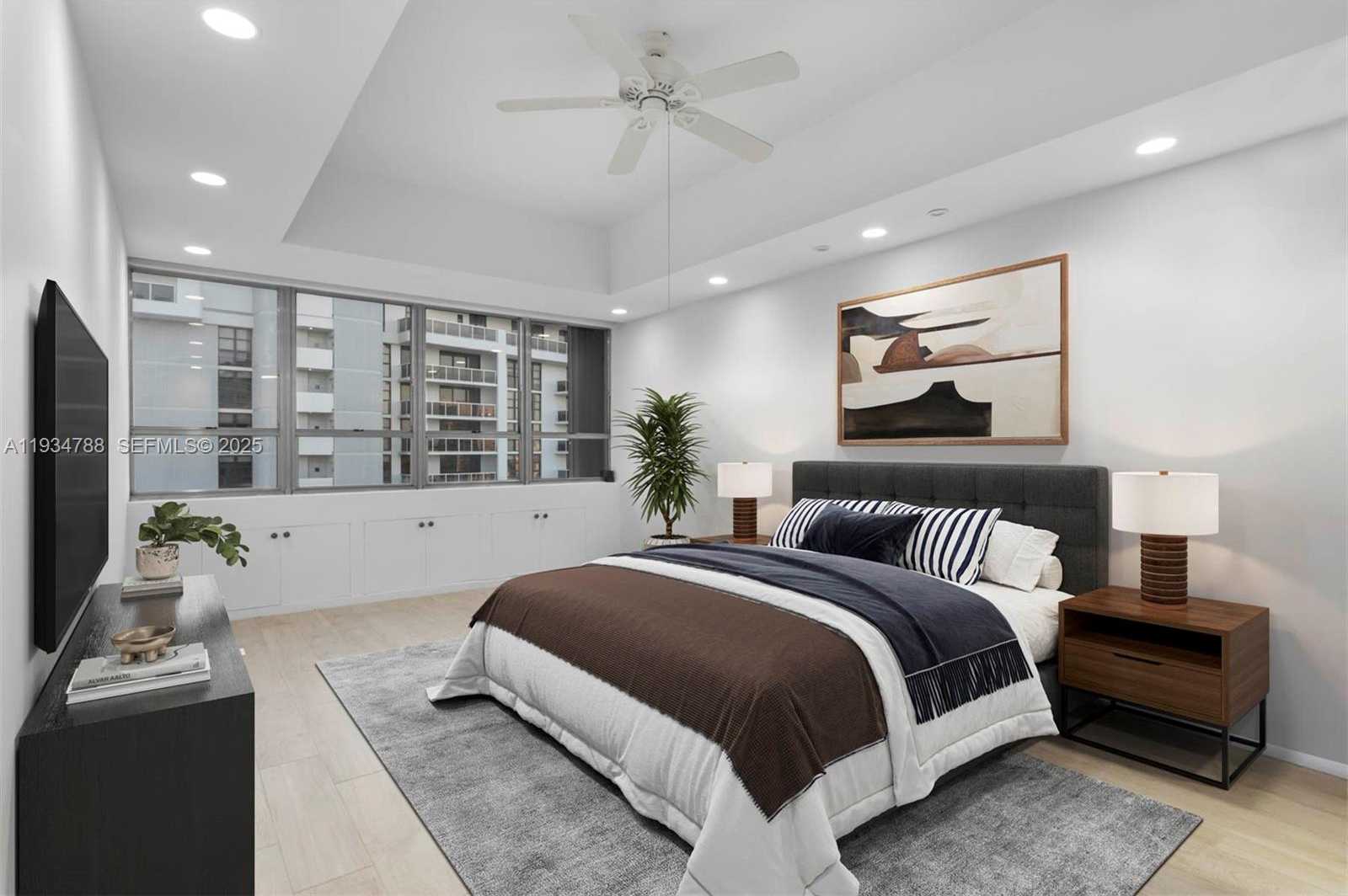 Small Image of 11 ISLAND AVE #PH5, Miami Beach Number 8