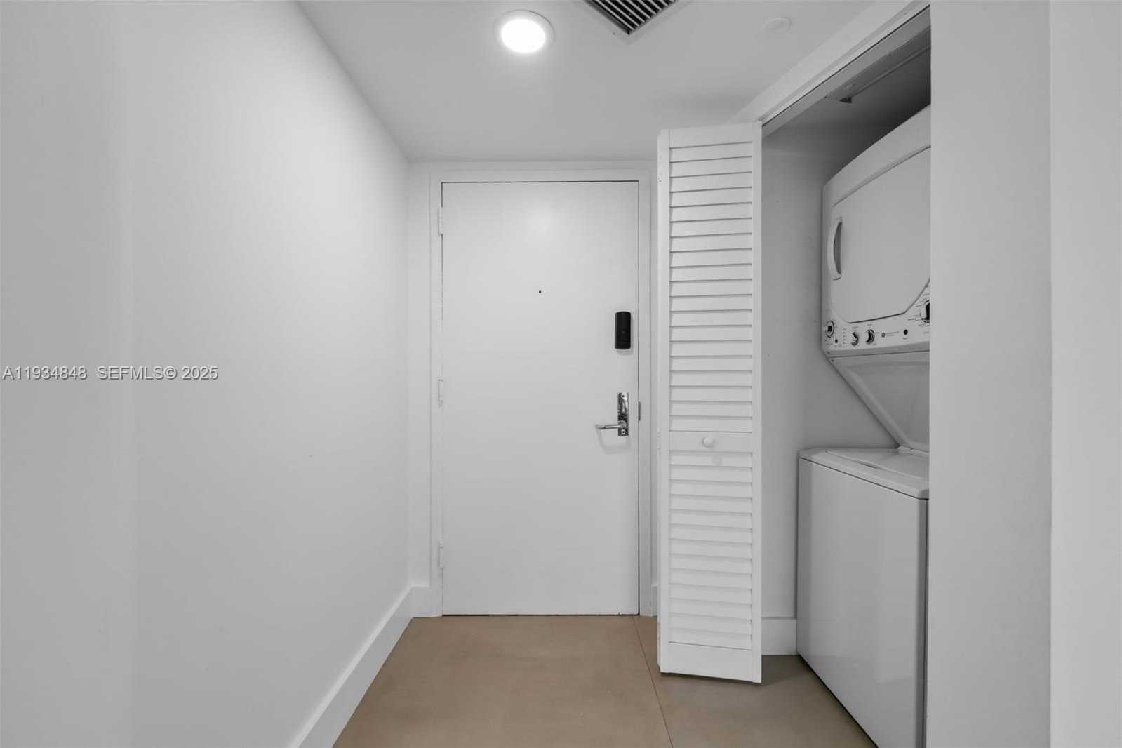 Small Image of 3300 NORTH EAST 191ST ST #1813, Aventura Number 26