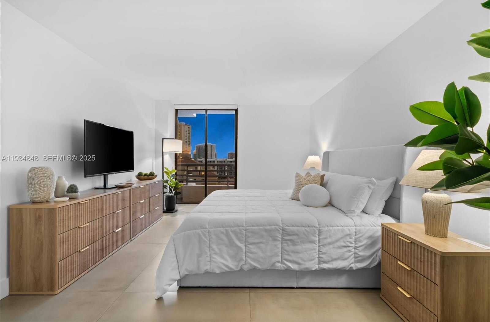 Small Image of 3300 NORTH EAST 191ST ST #1813, Aventura Number 32