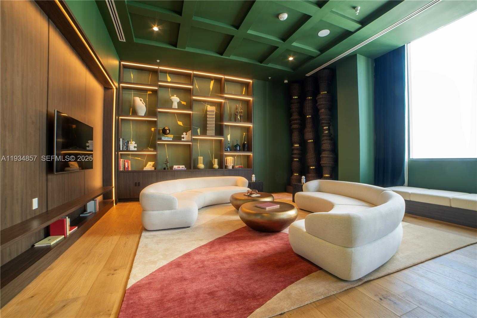 Small Image of 11 NORTH EAST 6TH #2013, Miami Number 43