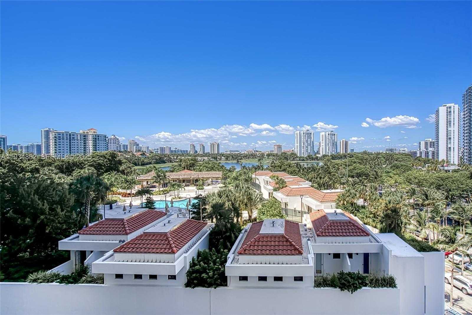 Small Image of 20281 EAST COUNTRY CLUB DR #501, Aventura Number 20