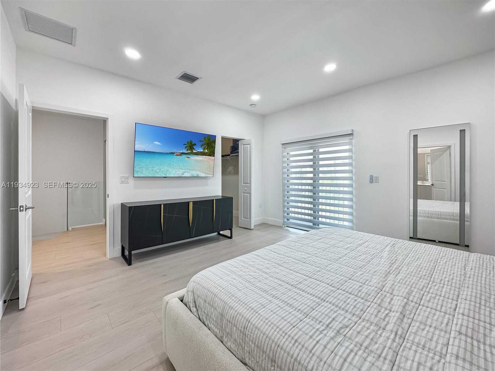 Small Image of 8206 NORTH WEST 43RD ST, Doral Number 10