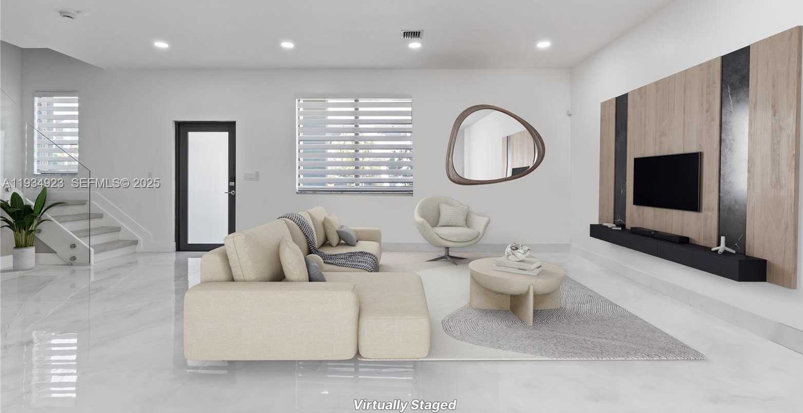 Small Image of 8206 NORTH WEST 43RD ST, Doral Number 2