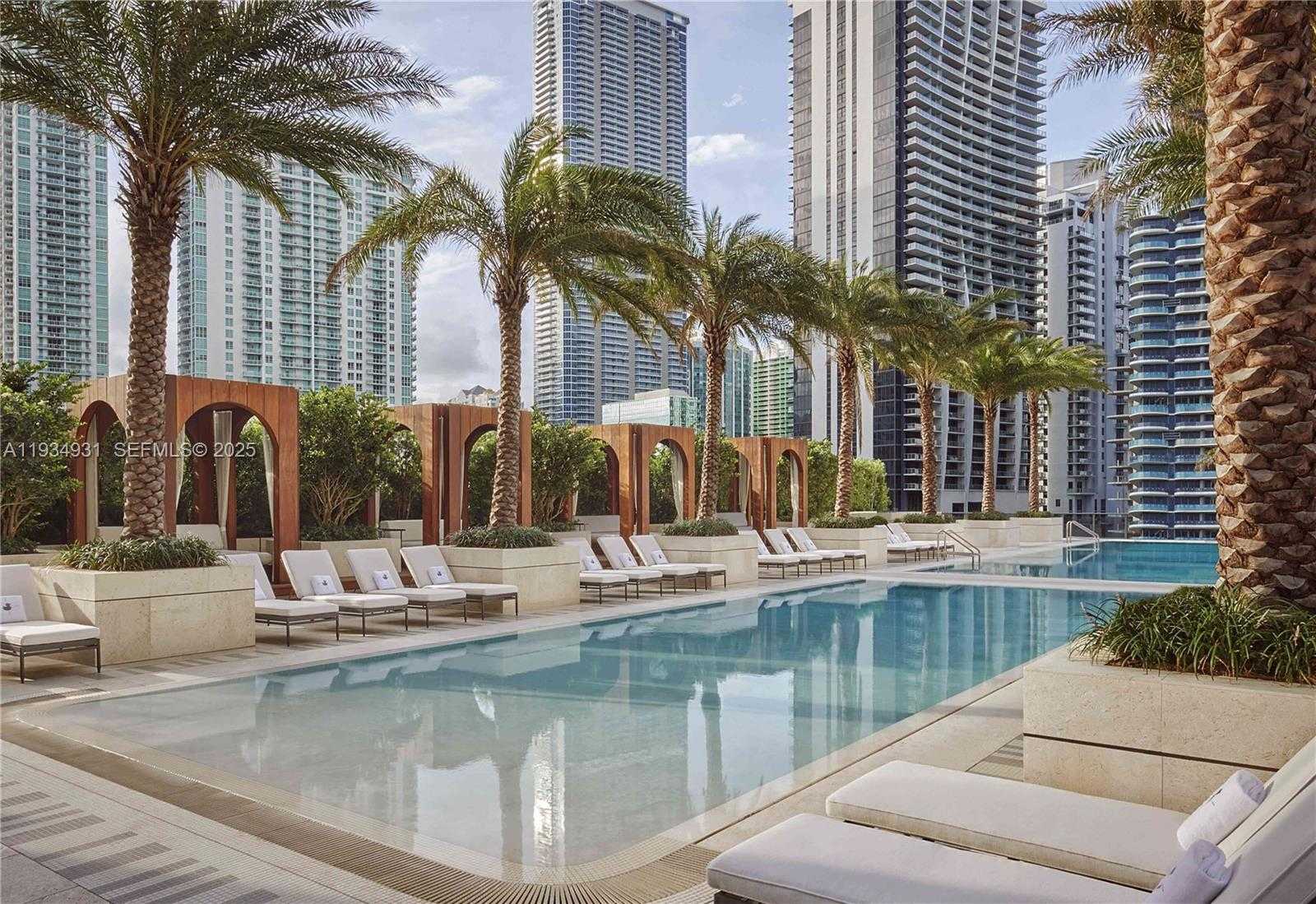 Small Image of 801 SOUTH MIAMI AVE #509, Miami Number 22