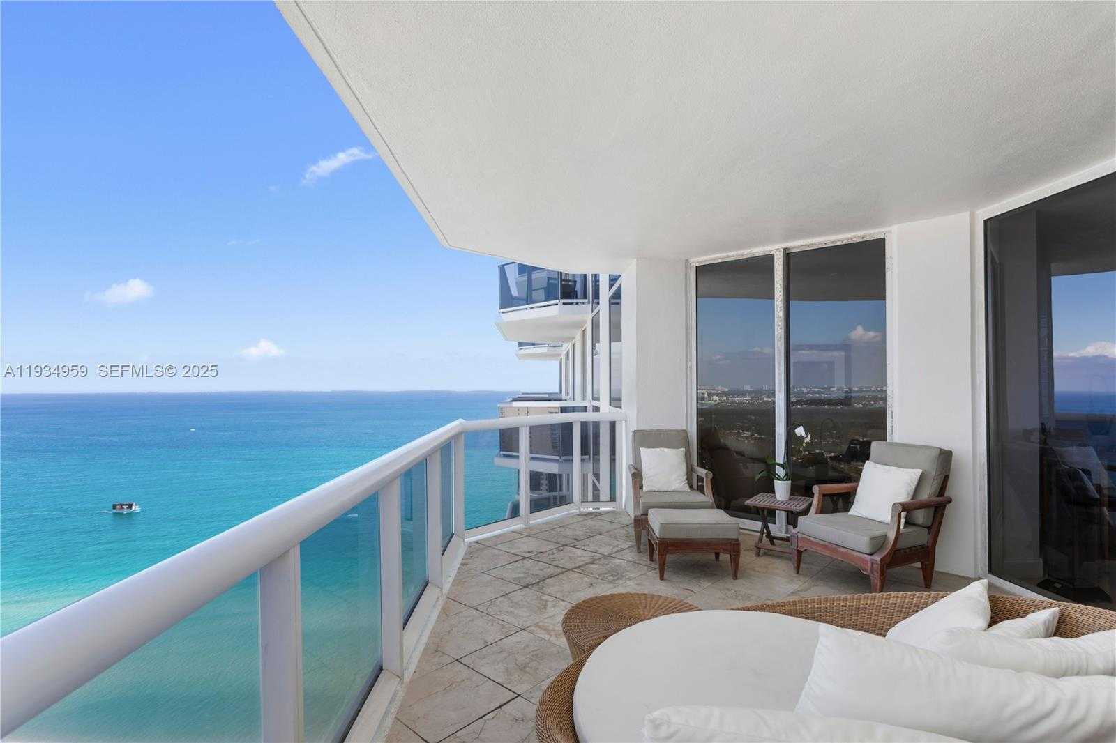 Small Image of 4779 COLLINS AVE #3508, Miami Beach Number 19