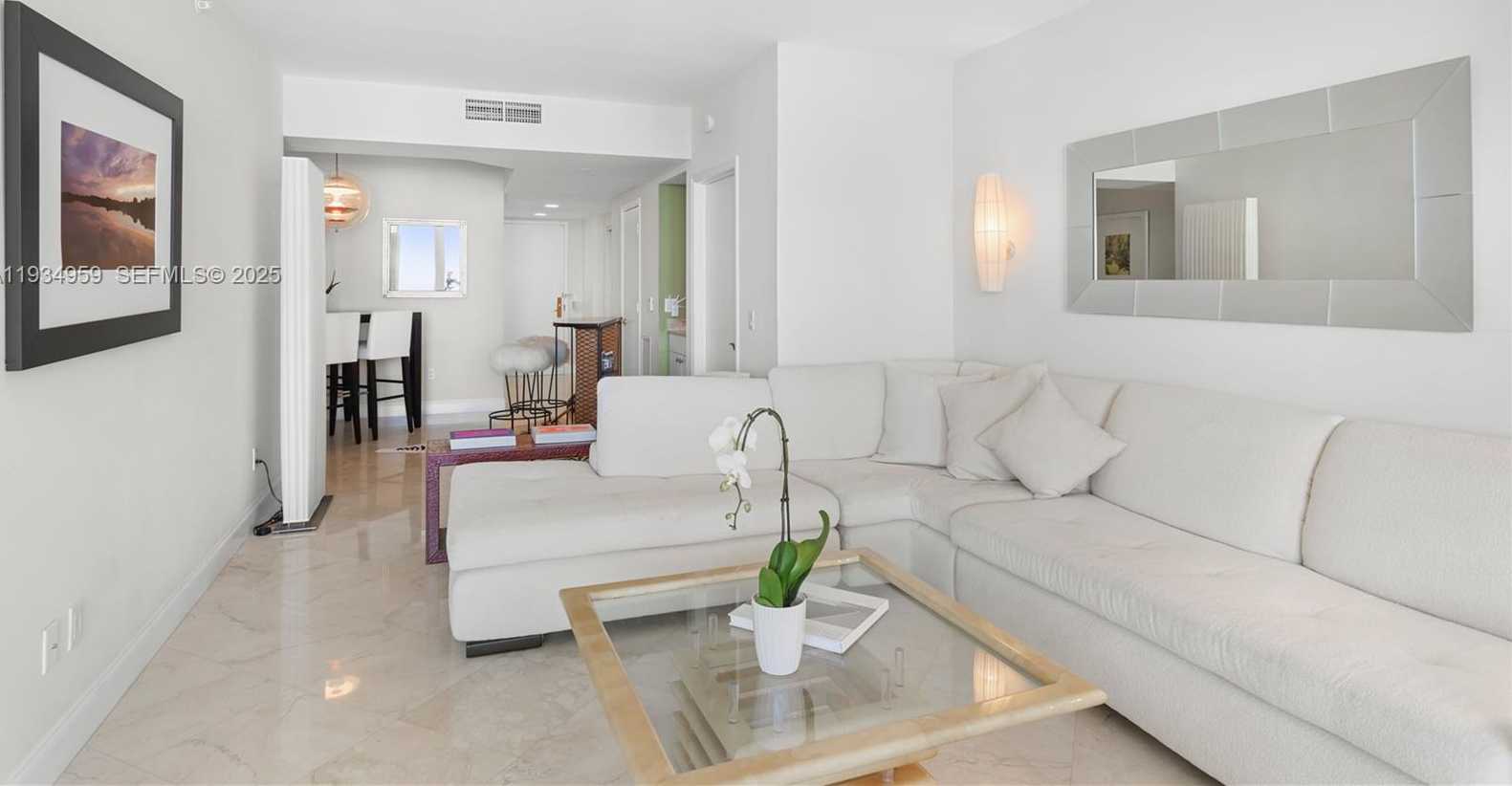 Small Image of 4779 COLLINS AVE #3508, Miami Beach Number 3
