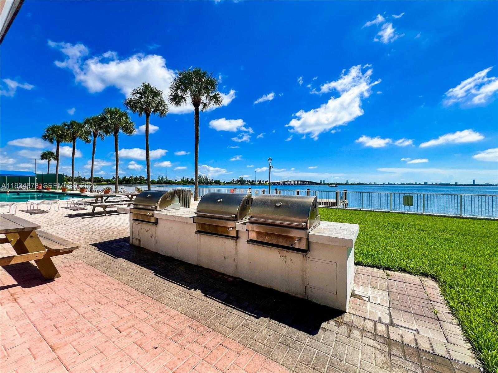 Small Image of 3301 NORTH EAST 5TH AVE #110, Miami Number 53