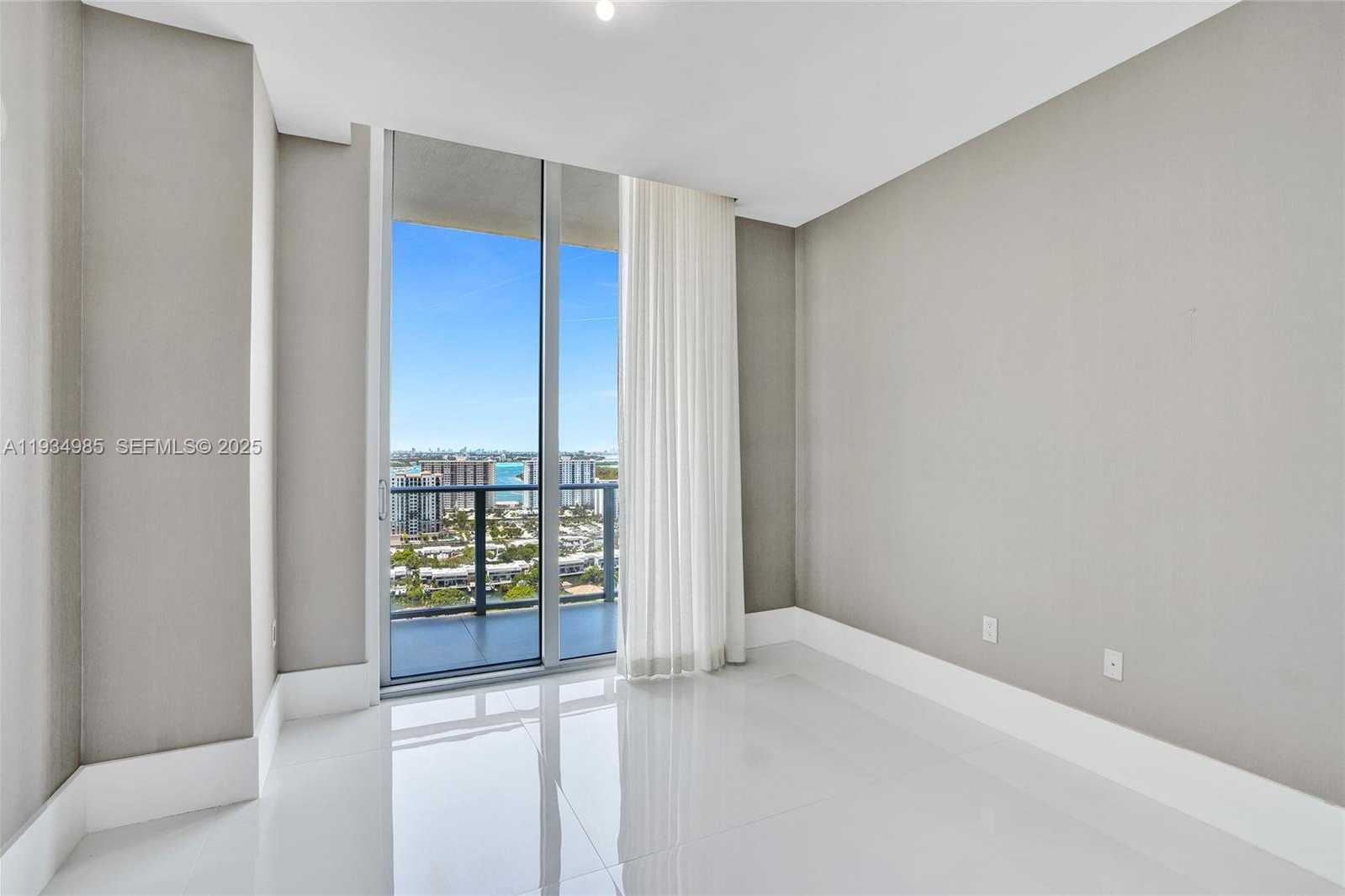 Small Image of 300 SUNNY ISLES BLVD #4-TS-04, Sunny Isles Beach Number 11
