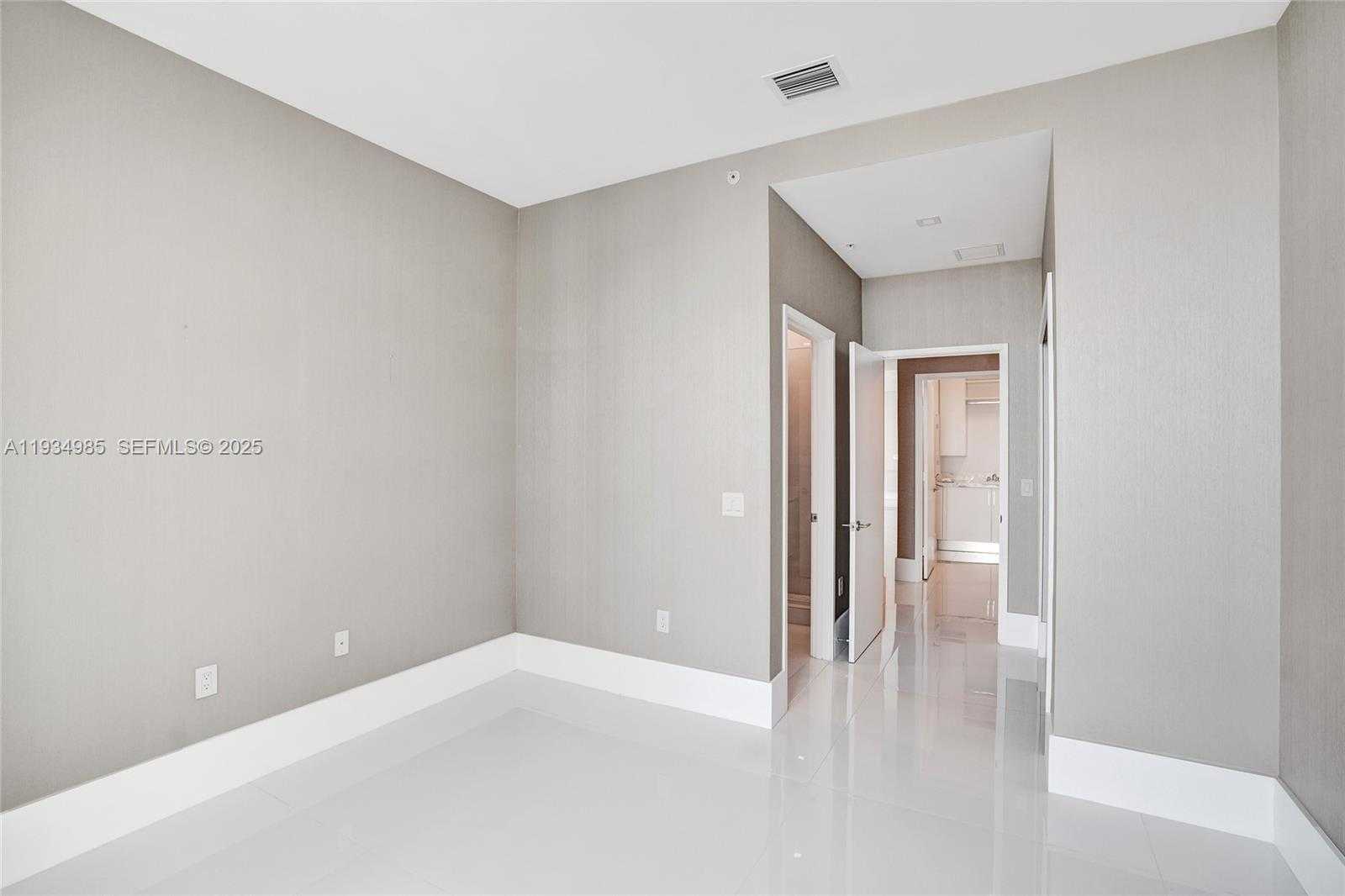 Small Image of 300 SUNNY ISLES BLVD #4-TS-04, Sunny Isles Beach Number 15