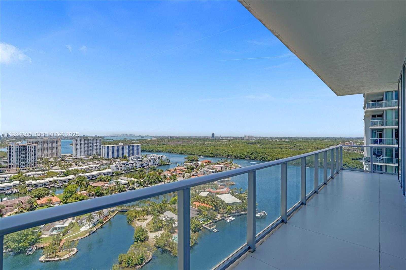 Small Image of 300 SUNNY ISLES BLVD #4-TS-04, Sunny Isles Beach Number 16