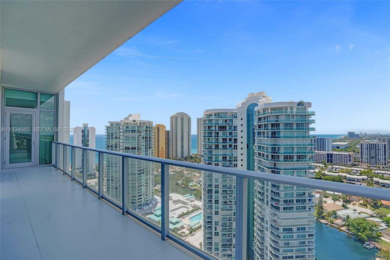 Small Image of 300 SUNNY ISLES BLVD #4-TS-04, Sunny Isles Beach Number 17