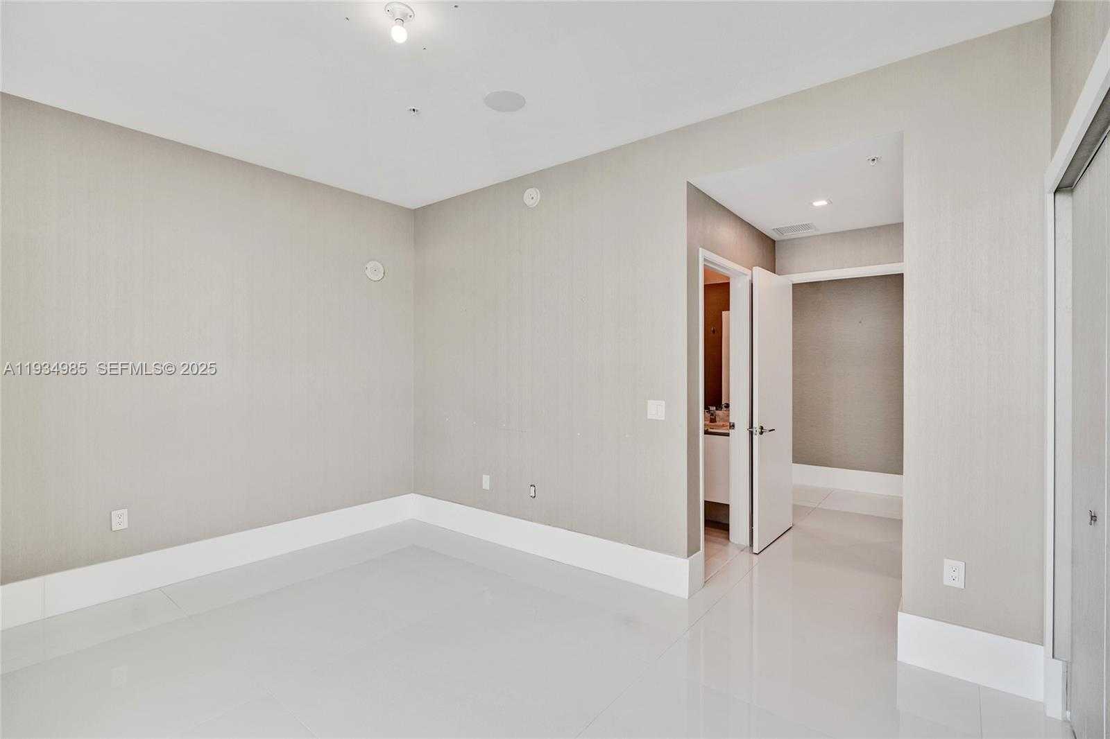 Small Image of 300 SUNNY ISLES BLVD #4-TS-04, Sunny Isles Beach Number 50