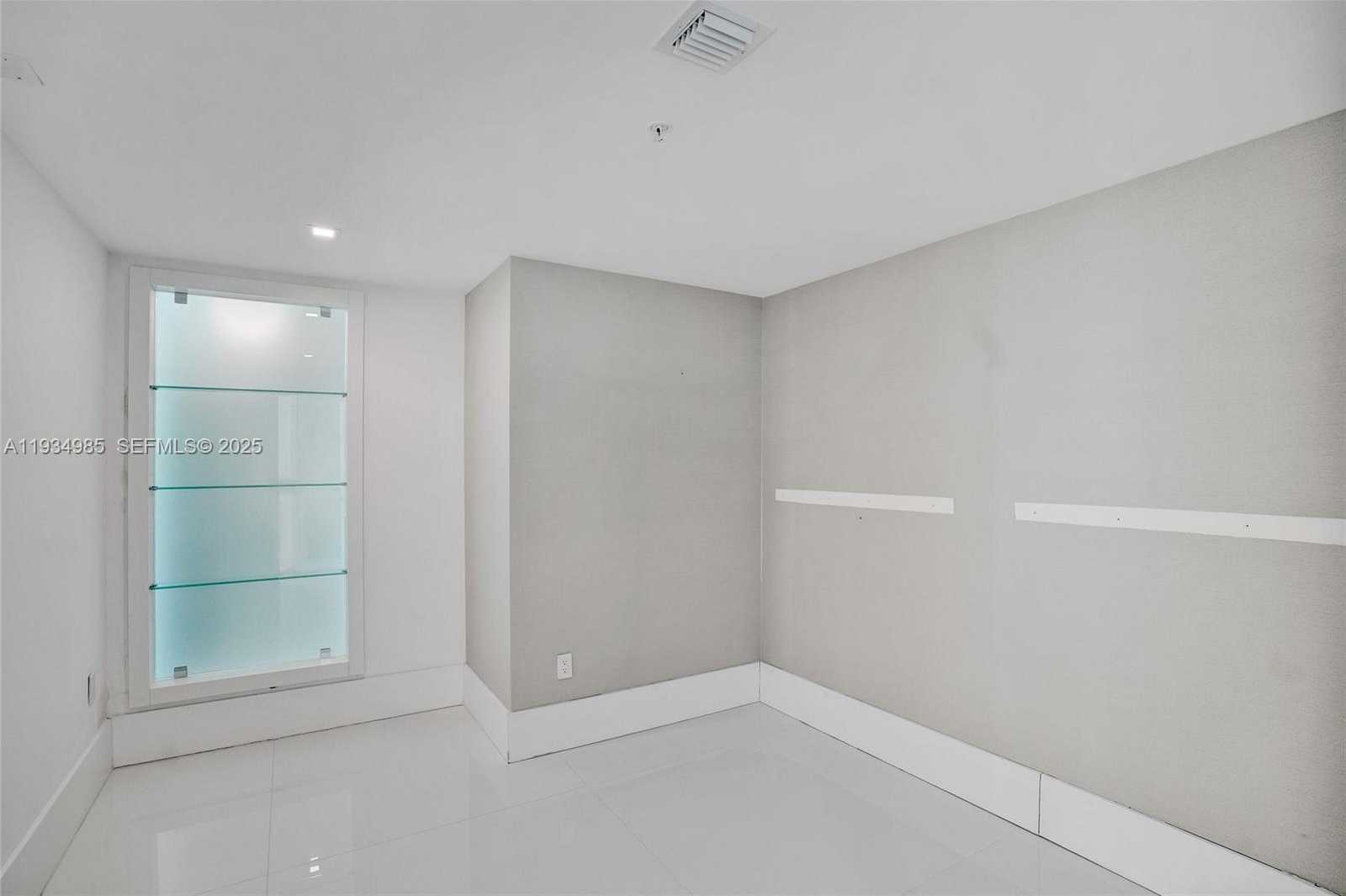 Small Image of 300 SUNNY ISLES BLVD #4-TS-04, Sunny Isles Beach Number 76