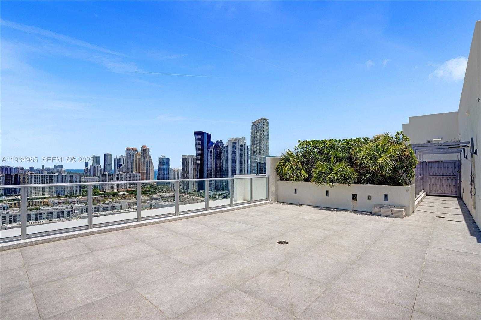 Small Image of 300 SUNNY ISLES BLVD #4-TS-04, Sunny Isles Beach Number 86