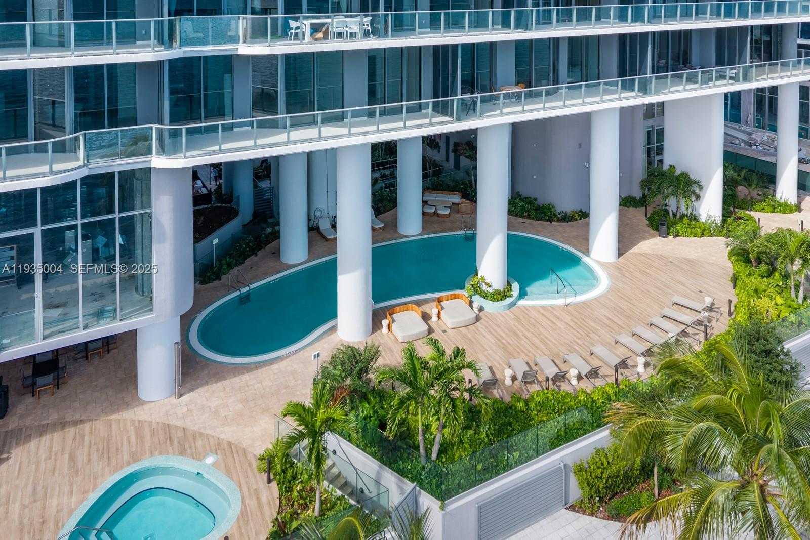 Small Image of 700 NORTH EAST 24TH ST #PH-5903, Miami Number 20