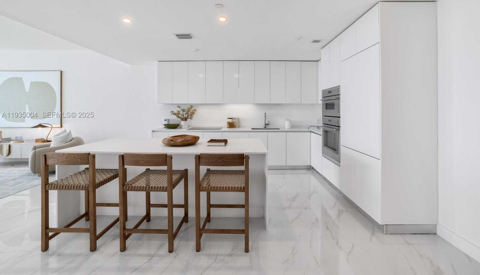 Small Image of 700 NORTH EAST 24TH ST #PH-5903, Miami Number 6