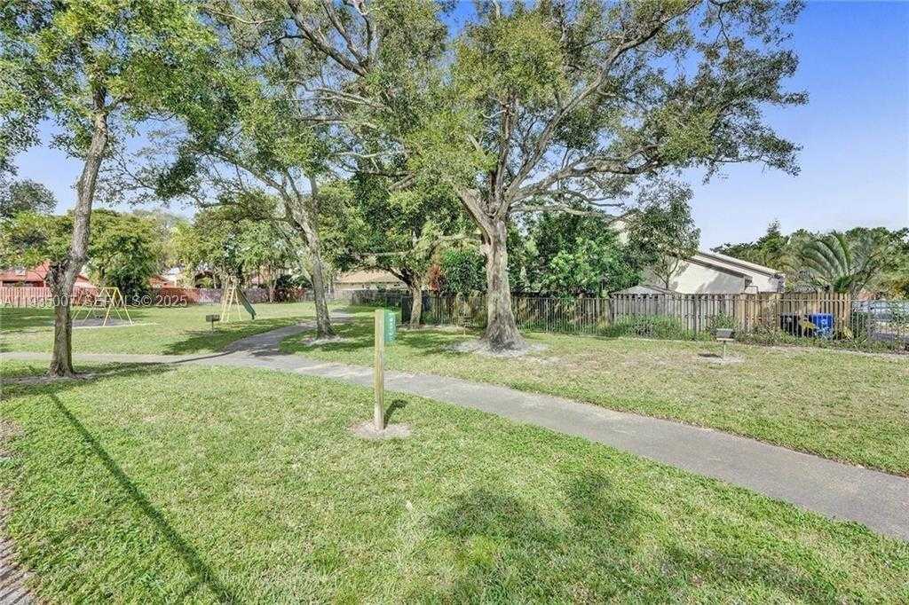 Small Image of 2900 NORTH WEST 69TH CT, Fort Lauderdale Number 38