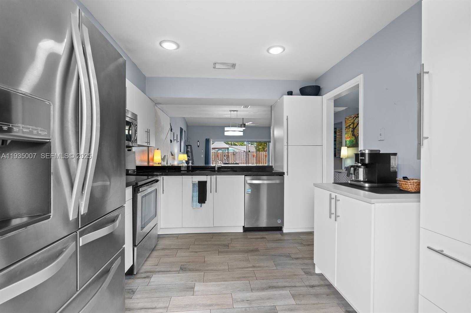 Small Image of 2900 NORTH WEST 69TH CT, Fort Lauderdale Number 9