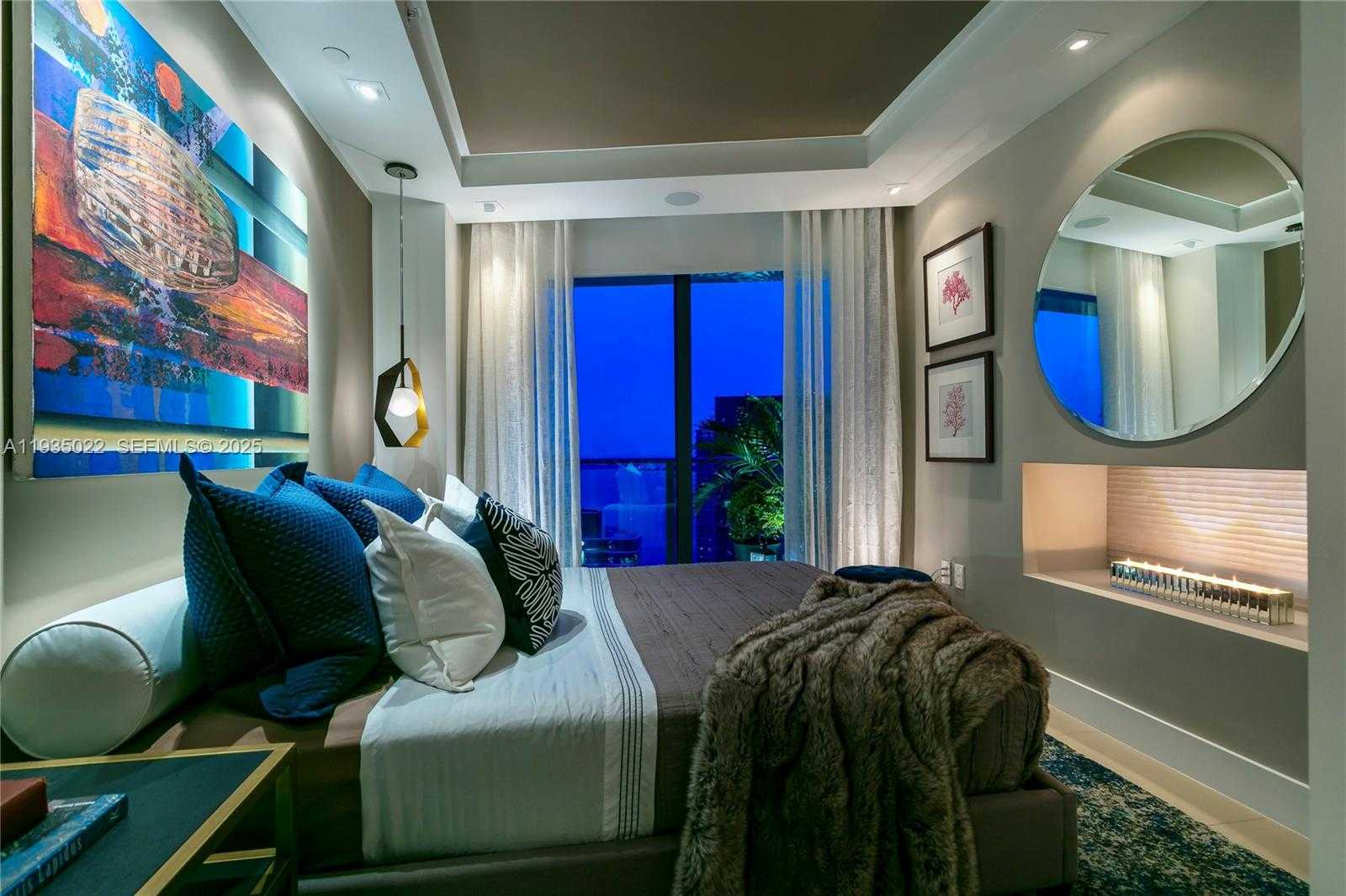 Small Image of 1300 SOUTH MIAMI AVE #4101, Miami Number 12