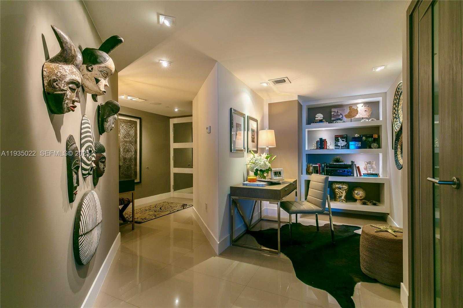 Small Image of 1300 SOUTH MIAMI AVE #4101, Miami Number 20