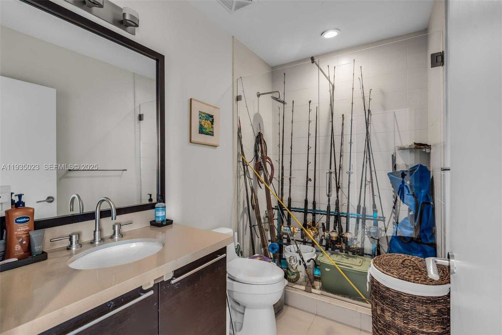 Small Image of 7928 EAST DR #708, North Bay Village Number 25