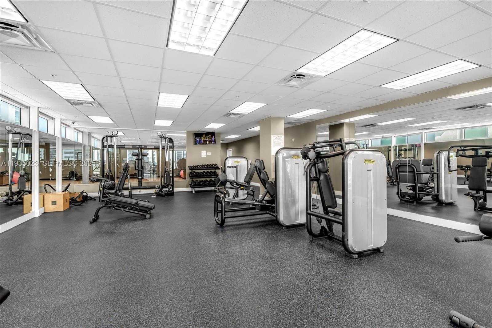 Small Image of 7928 EAST DR #708, North Bay Village Number 51