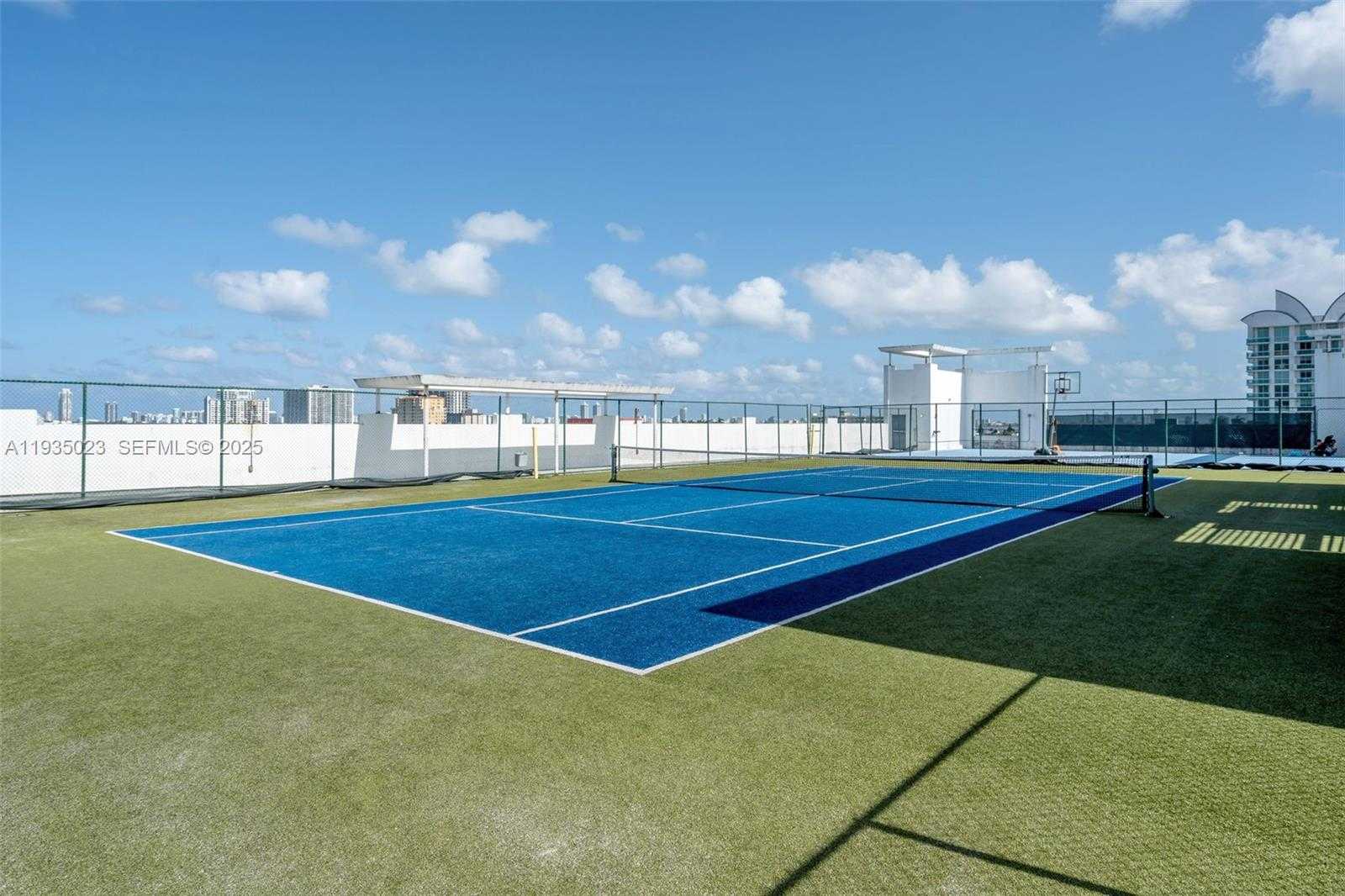 Small Image of 7928 EAST DR #708, North Bay Village Number 53