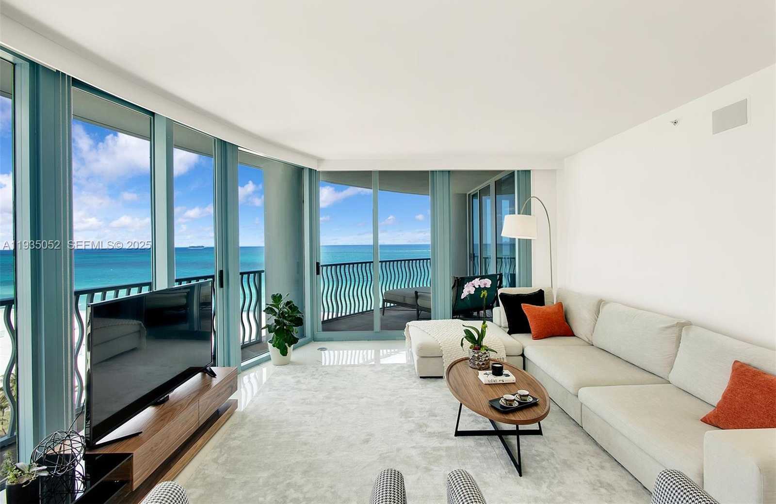 Small Image of 1500 OCEAN DR #1201, Miami Beach Number 15