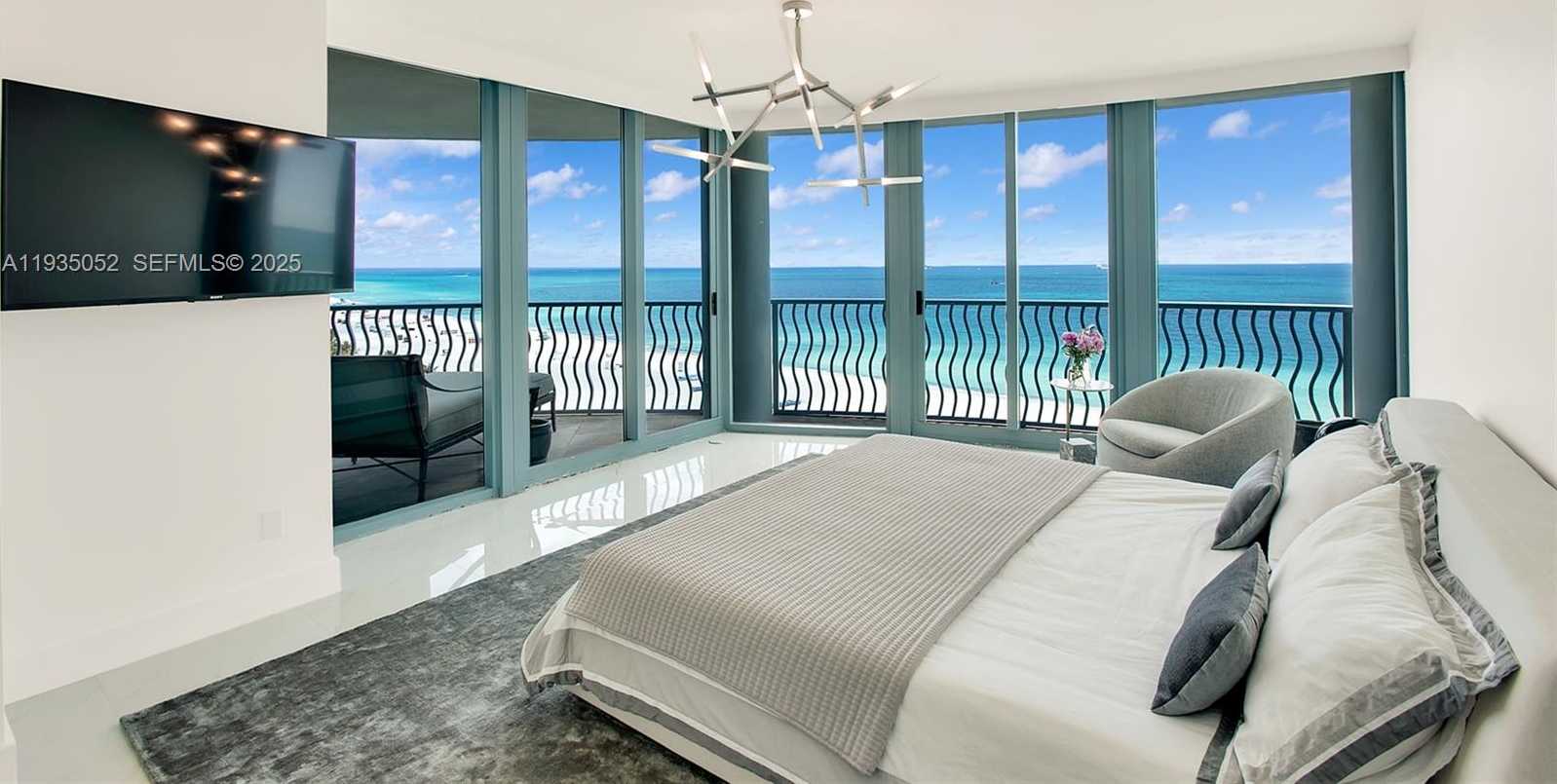 Small Image of 1500 OCEAN DR #1201, Miami Beach Number 8