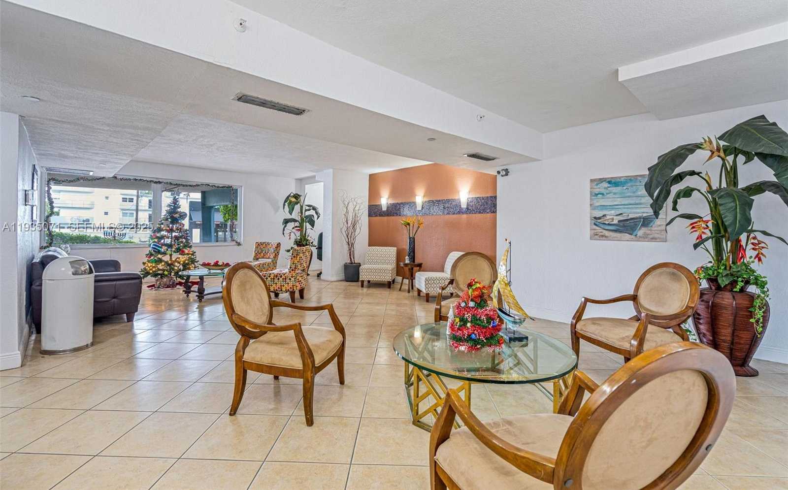 Small Image of 6969 COLLINS AVE #811, Miami Beach Number 21