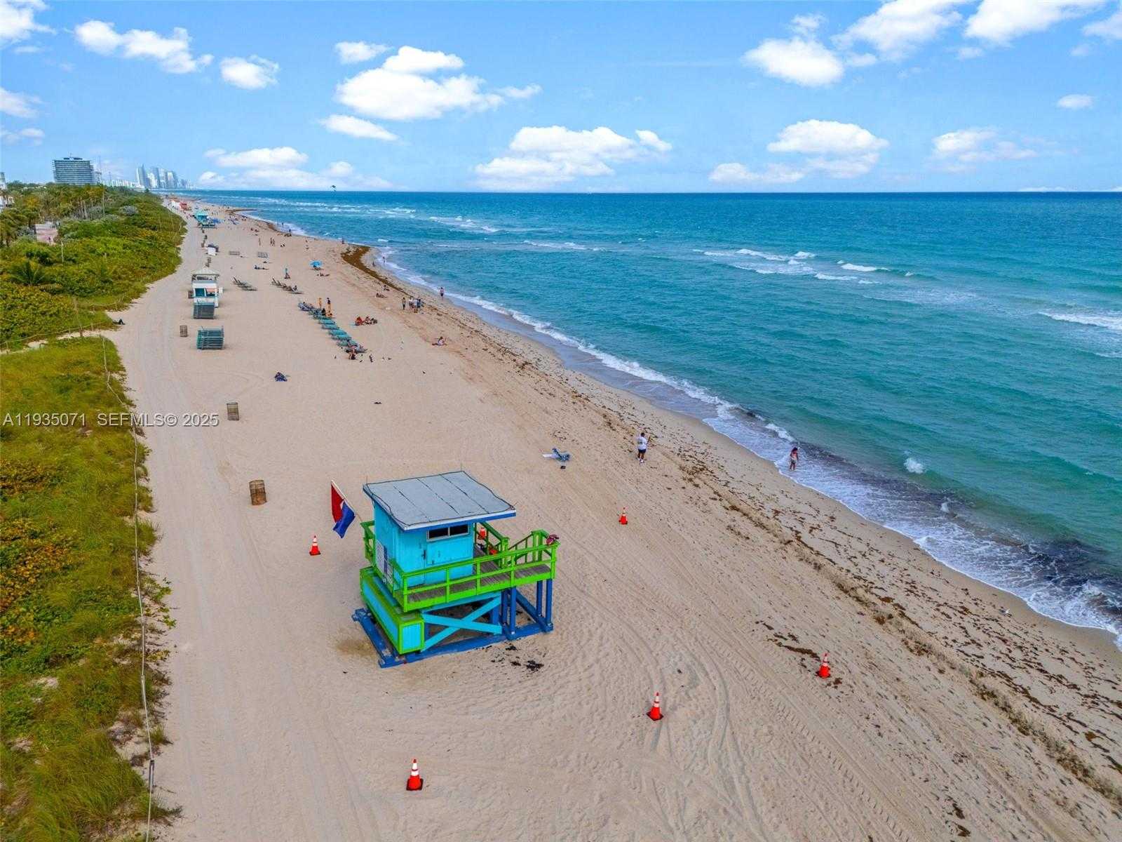 Small Image of 6969 COLLINS AVE #811, Miami Beach Number 26