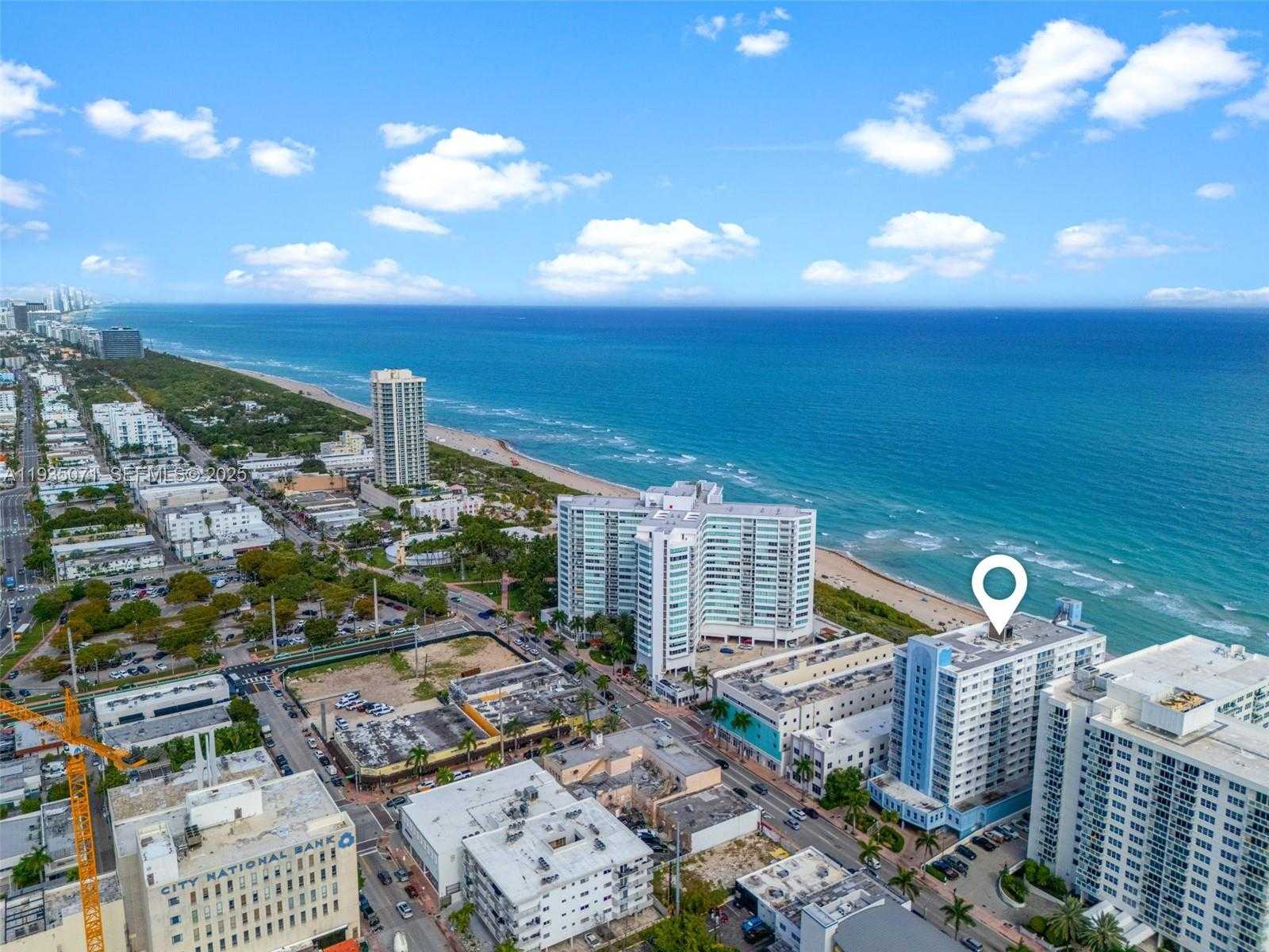 Small Image of 6969 COLLINS AVE #811, Miami Beach Number 31