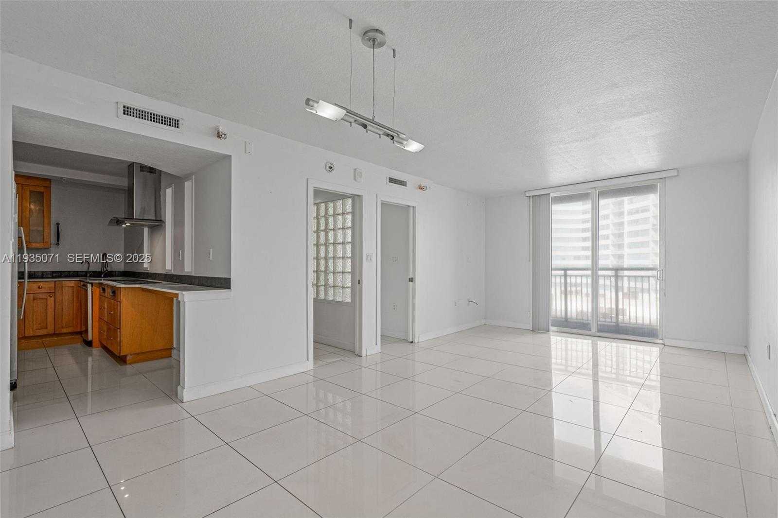 Small Image of 6969 COLLINS AVE #811, Miami Beach Number 4