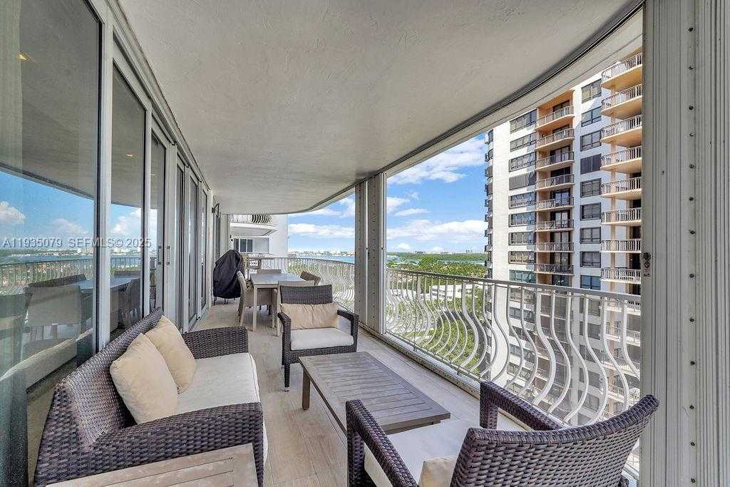 Small Image of 10155 COLLINS AVE #1106, Bal Harbour Number 7