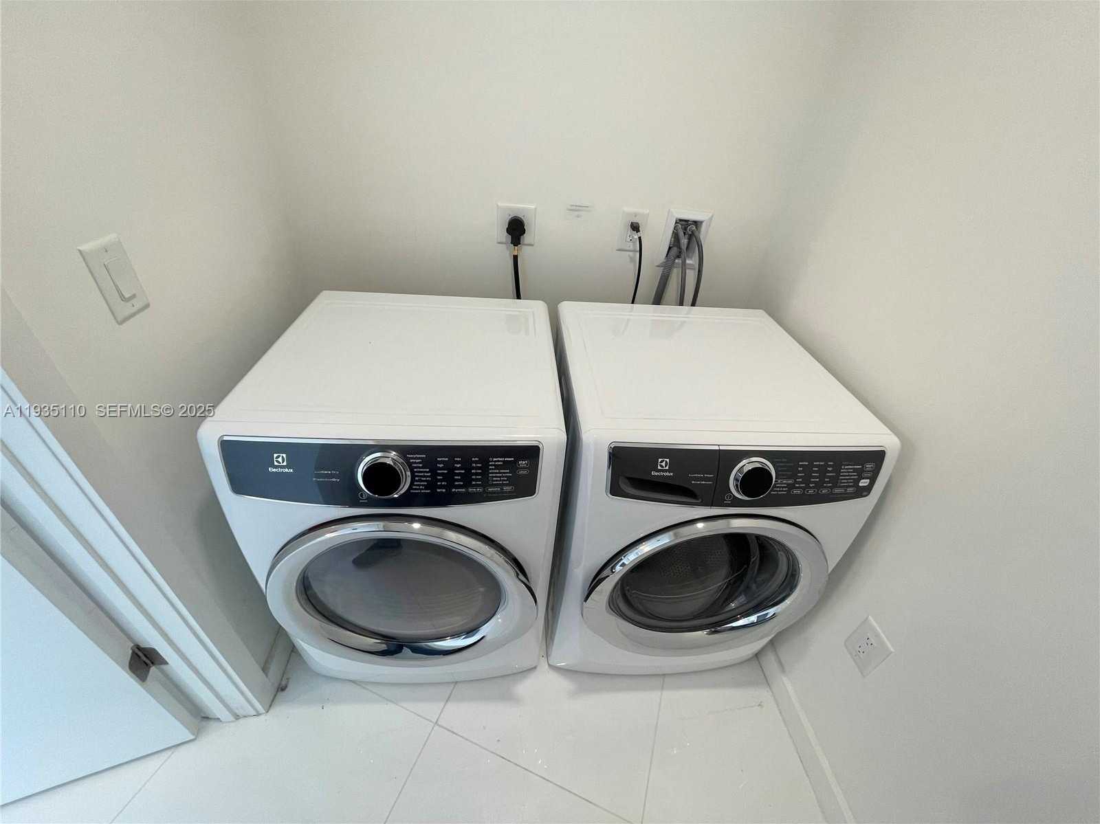 Small Image of 851 NORTH EAST 1ST AVE #3103, Miami Number 18