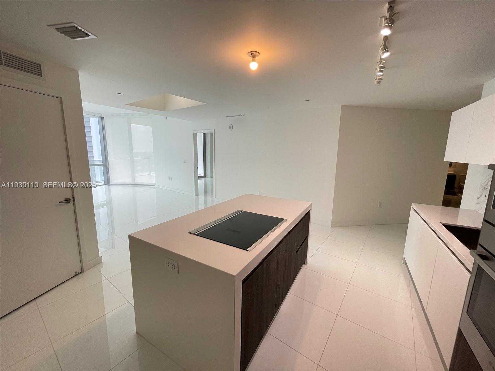 Small Image of 851 NORTH EAST 1ST AVE #3103, Miami Number 4