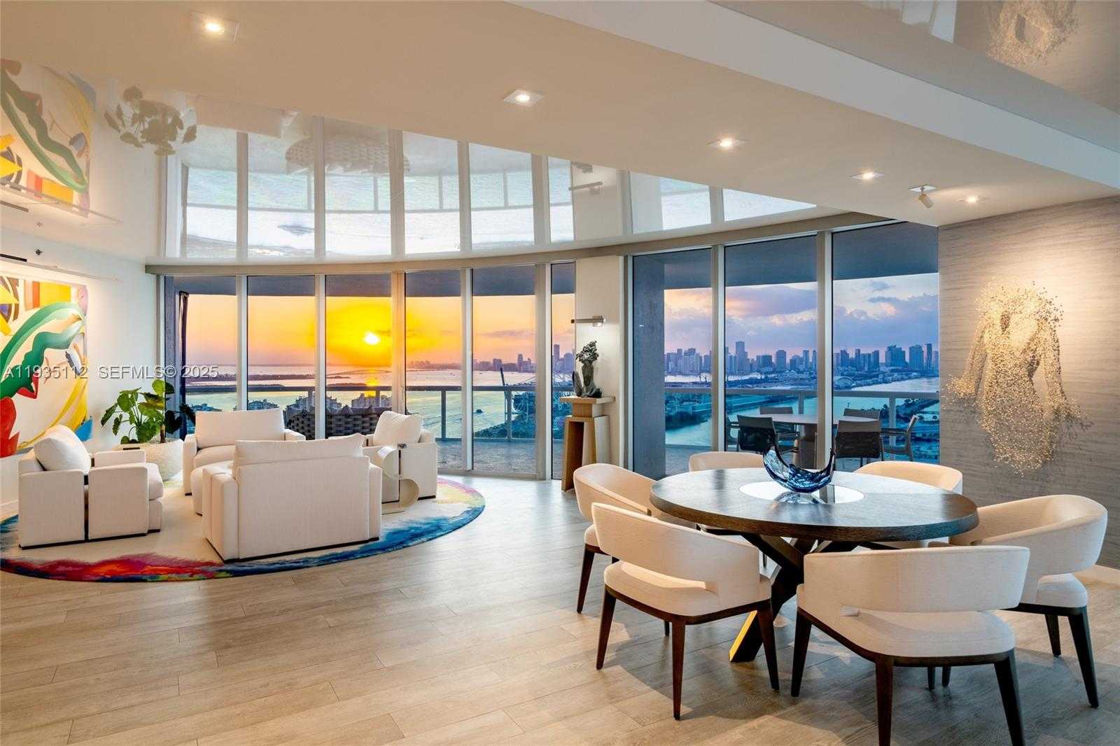 Small Image of 1000 SOUTH POINTE DR #3501, Miami Beach Number 17