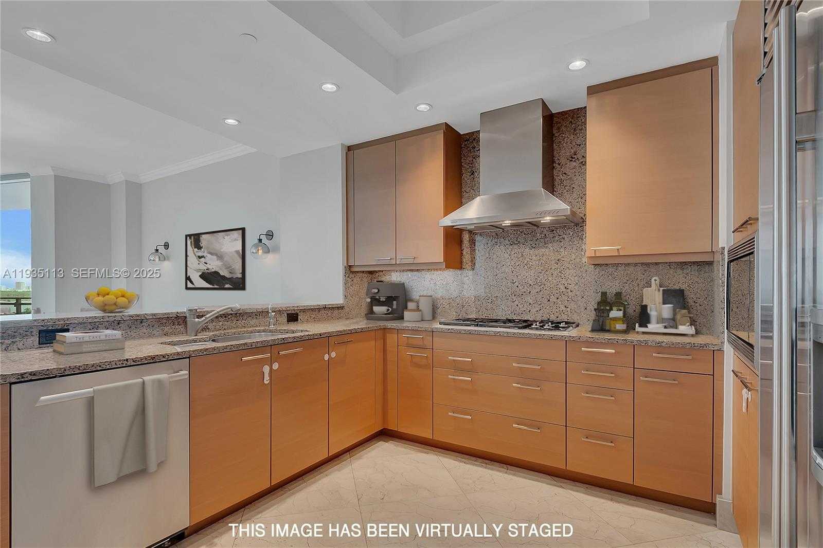 Small Image of 10295 COLLINS AVE #804, Bal Harbour Number 4