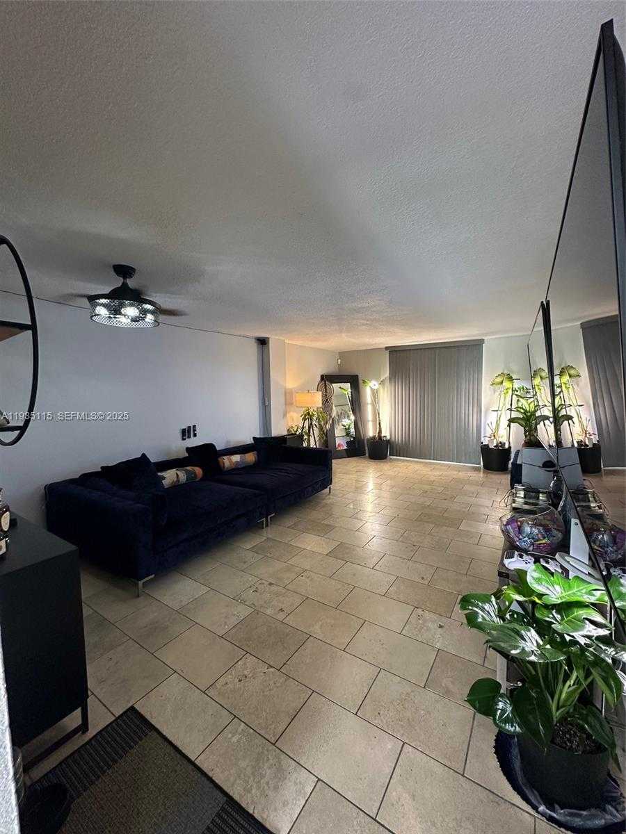 Small Image of 2903 NORTH MIAMI BEACH BLVD #409, North Miami Beach Number 10