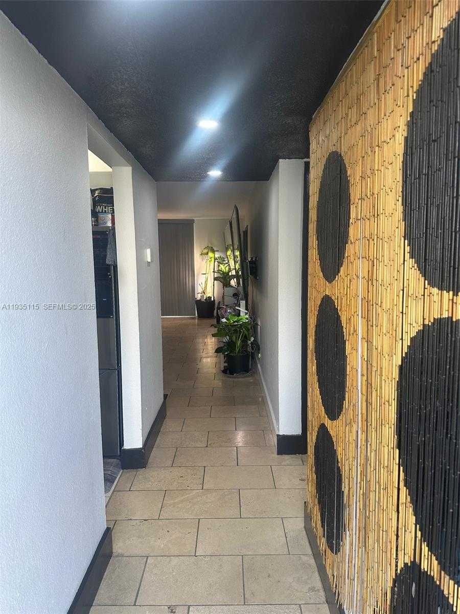 Small Image of 2903 NORTH MIAMI BEACH BLVD #409, North Miami Beach Number 11