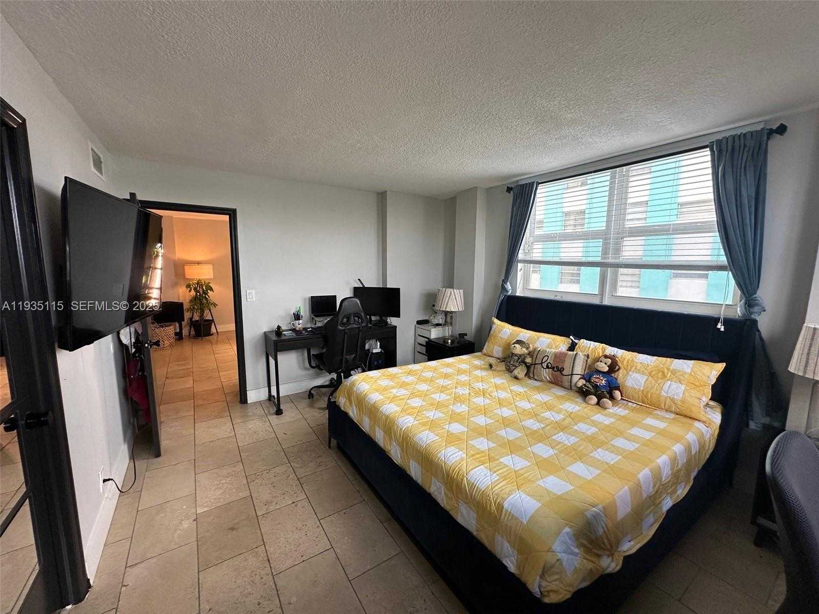 Small Image of 2903 NORTH MIAMI BEACH BLVD #409, North Miami Beach Number 8