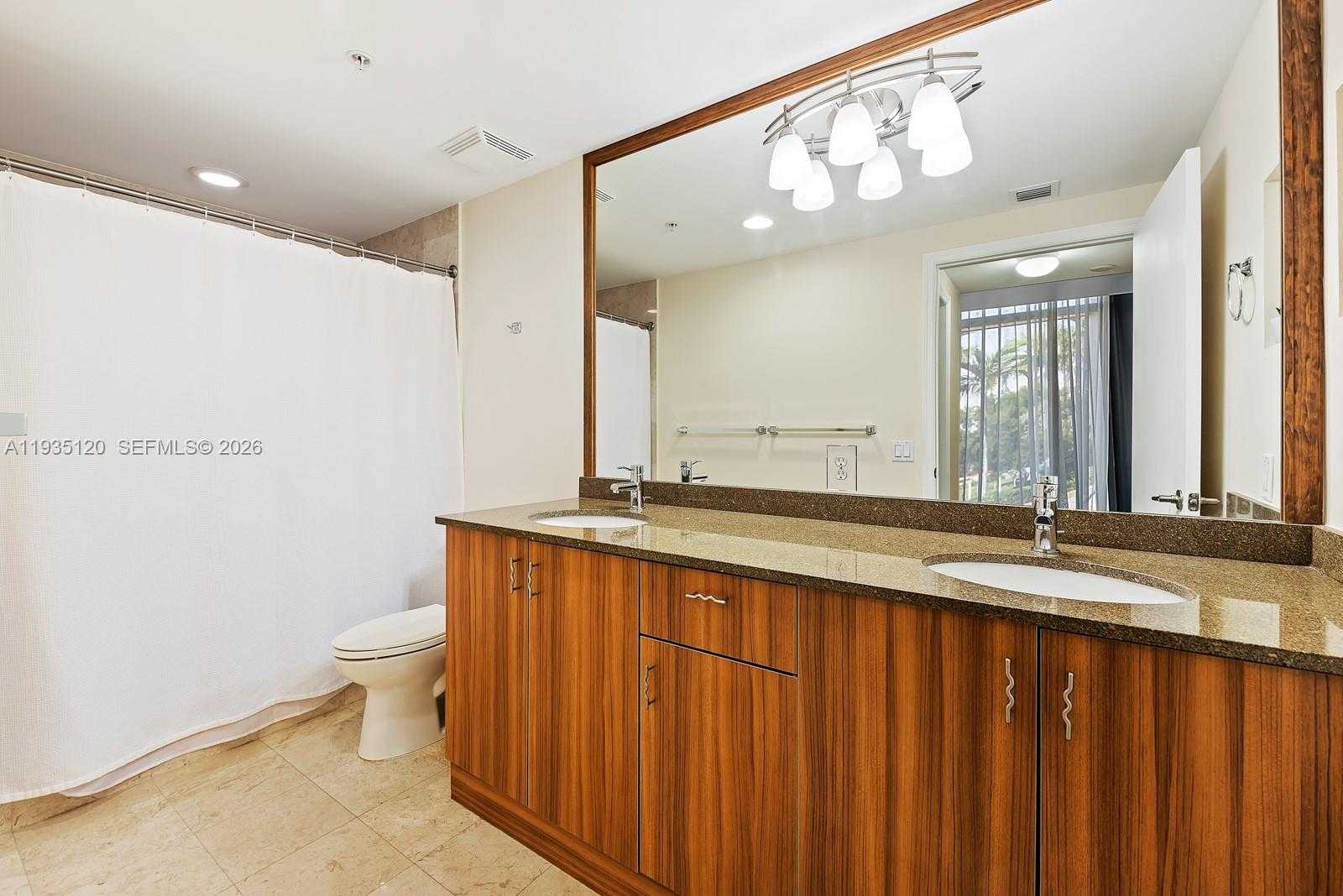 Small Image of 6305 INDIAN CREEK DR #4D, Miami Beach Number 9
