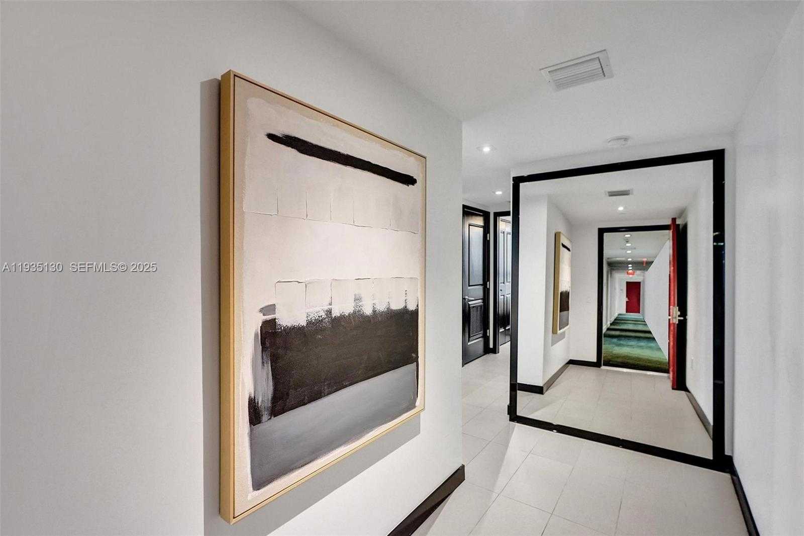 Imagen de Pequeño Objeto