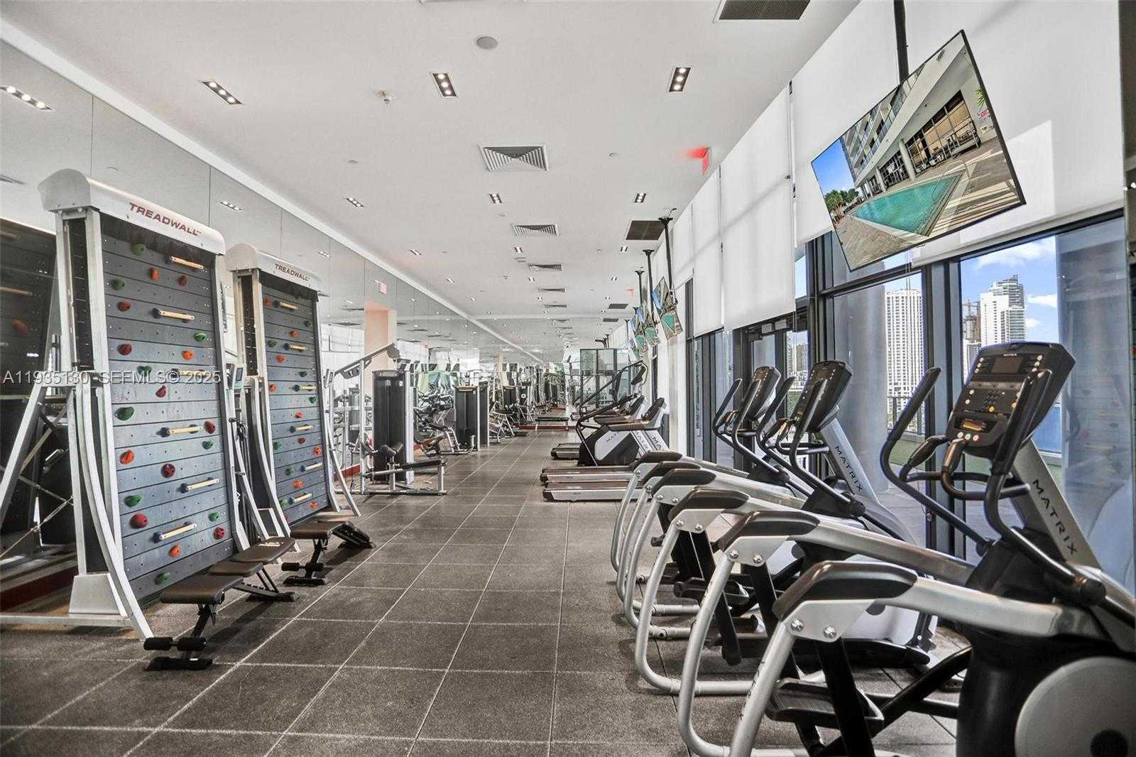 Imagen de Pequeño Objeto