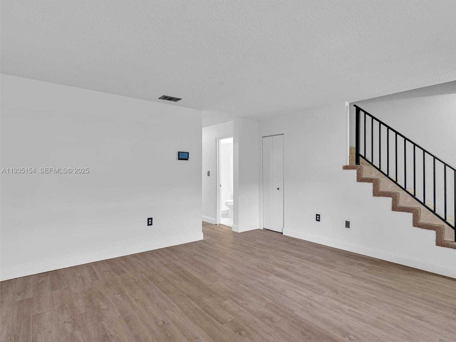 Small Image of 3911 SOUTH WEST 52ND AVE #4-1, Pembroke Park Number 11