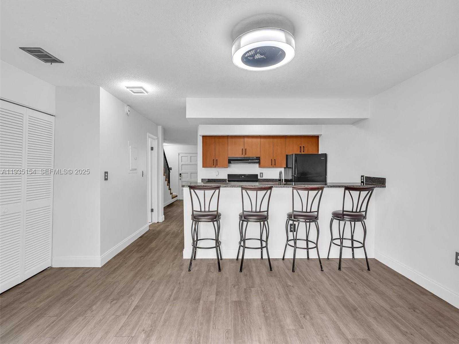 Small Image of 3911 SOUTH WEST 52ND AVE #4-1, Pembroke Park Number 25