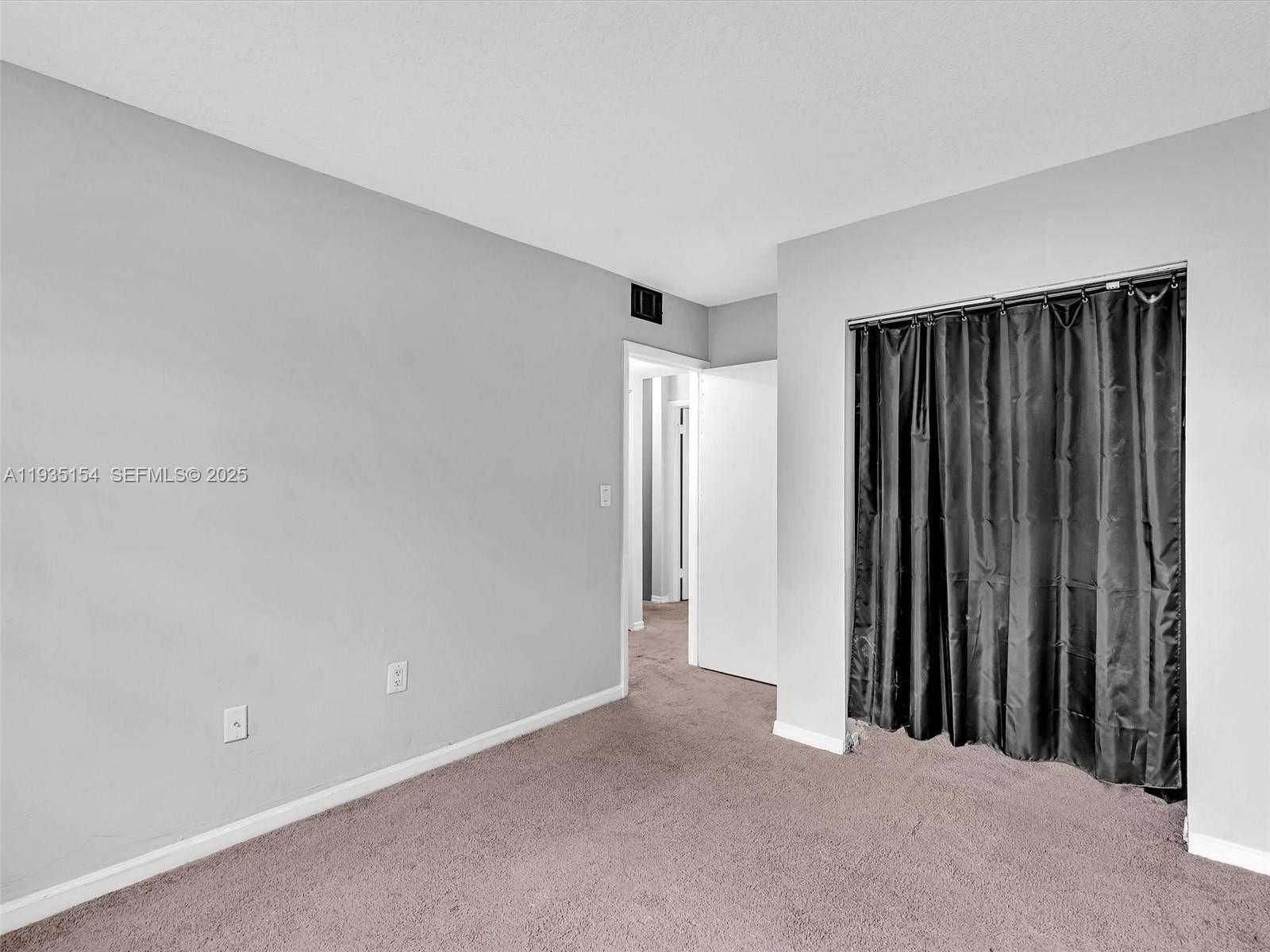 Small Image of 3911 SOUTH WEST 52ND AVE #4-1, Pembroke Park Number 41